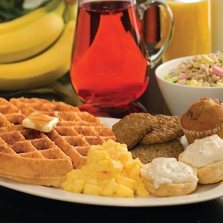 Pear Tree Inn Mcallen Zewnętrze zdjęcie